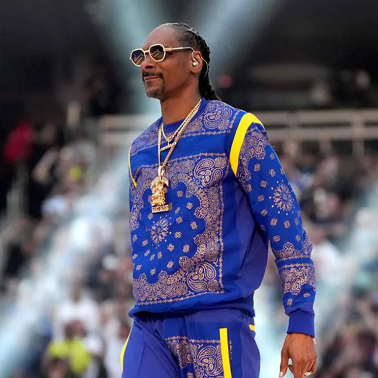 Snoop Dogg Tracksuit Shop Now 768x768 1